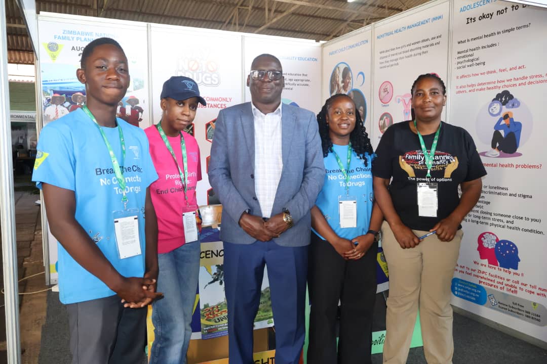 ZNFPCOfficial's tweet photo. Highlights from our exhibition at #ZAS2026
We were honoured to welcome ZNFPC Vice Board Chairperson, Mr Saul Chin’anga, to our stands.

During his visit, Mr Chin’anga commended the team for its work in engaging the public &amp; bringing ZNFPC’s services closer to people. https://t.co/ajrbH2l8eV