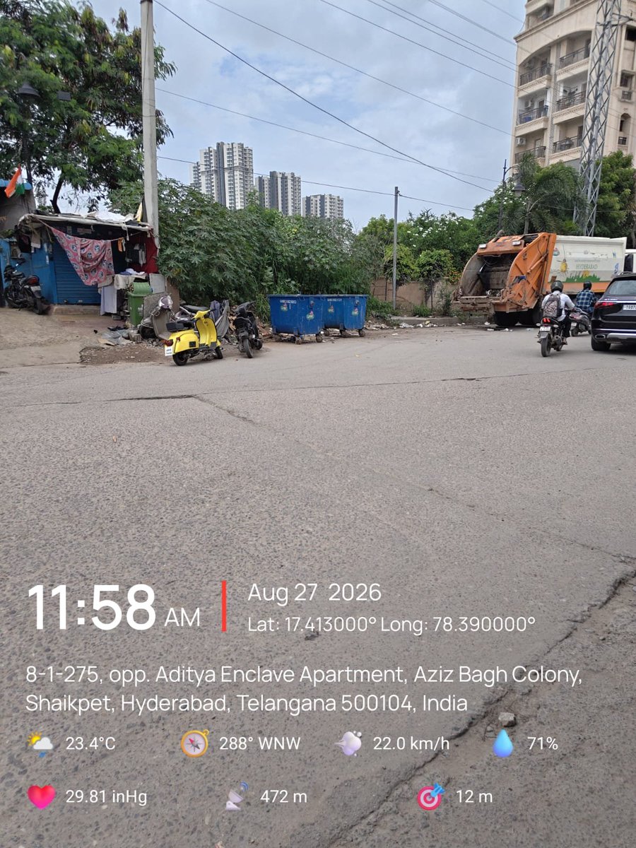 deeswm32's tweet photo. @GHMCOnline @MMMmishu @DC_Golconda32 @MMMmishu Complaint attended to and resolved. Necessary action has been taken. https://t.co/LdeJ2cUrdh
