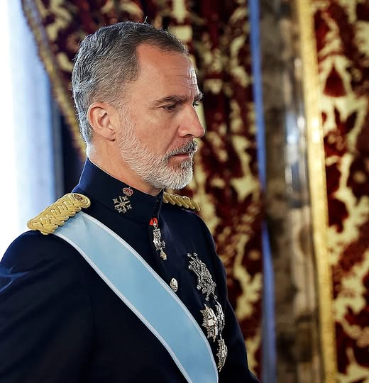 pepeluspain's tweet photo. Si no puede hacer nada
Ante este gobierno criminal que esta permitiendo una invasión
Para que coño esta? https://t.co/zUodcjRmrI