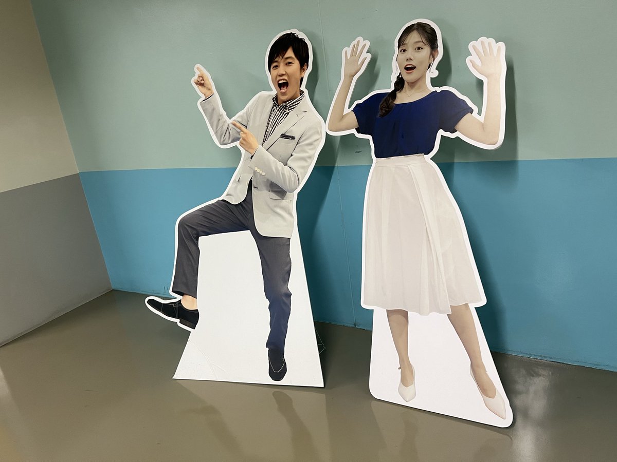 DRAGONS7victory's tweet photo. 光山アナと中村アナがおった笑
#バンテリンドーム名古屋 https://t.co/2XA7jRCSJ2