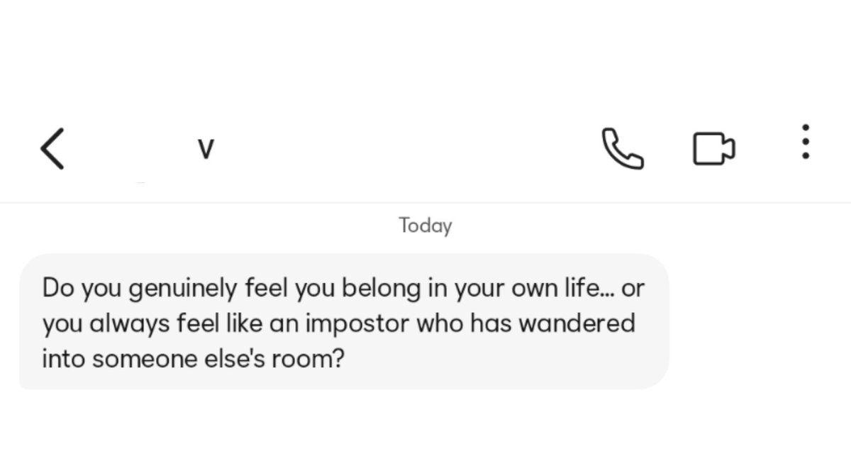nitiksharma's tweet photo. im on bumble cause im horny not cause for this imposter syndrome 😭😭 https://t.co/sD4Nv97gNu