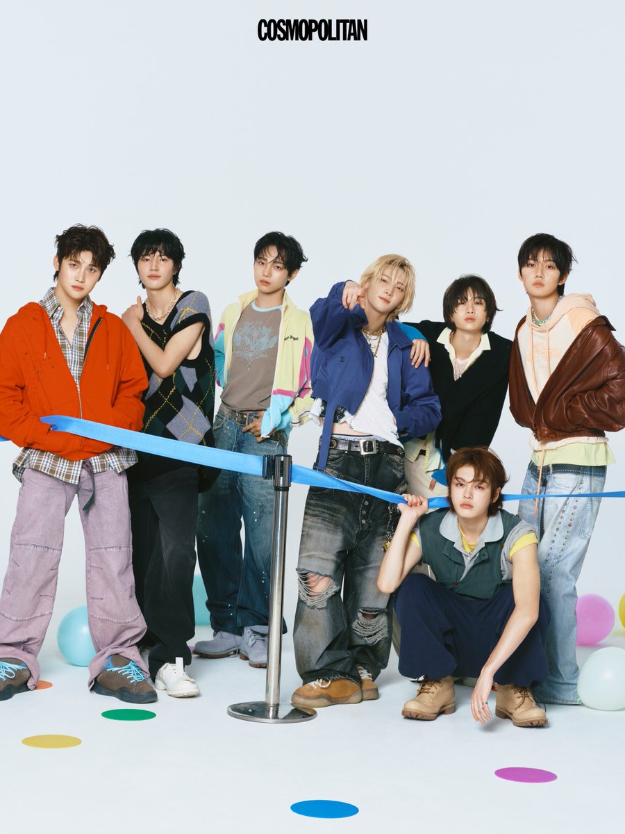 Kstyle_news's tweet photo. アミューズ×STARSHIPの日韓7人組・AEN「COSMOPOLITAN」に登場📸

▼新人とは思えないオーラ✨
https://t.co/VgdckmlPgS https://t.co/o3kGZ1QBPk