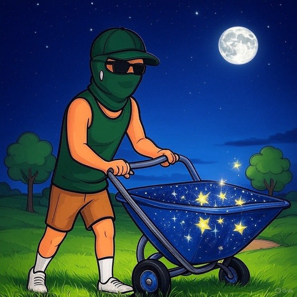 AnonGK100's tweet photo. If you weren’t in at midnight spreading something magical are you actually even a Greenkeeper? https://t.co/XKfgBwSYKj