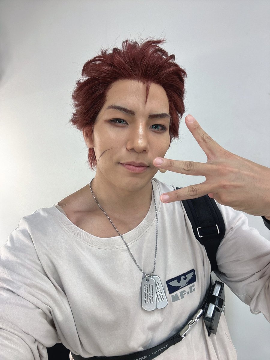 ryomaTDR's tweet photo. Omotenashi Stage『18TRIP』
-R1ze＆Ev3ns-
3公演目ありがとうございました！！！

ソワレはお見送り会だ！
劇場で待ってるぞー！
あく太と記念ショット💪
元気だなー！！
#おもステ https://t.co/SFH8oGM7Hx