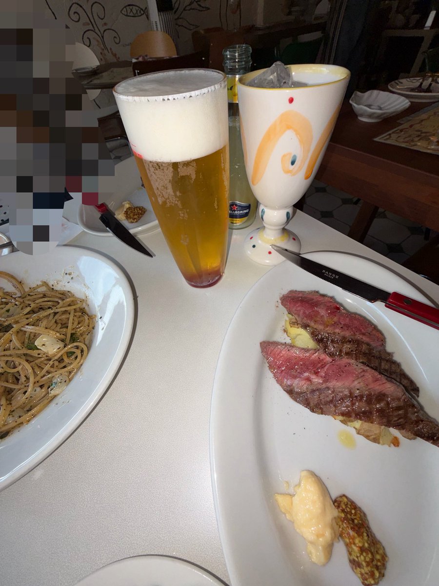 hmwijt's tweet photo. 너무맛있져ㅠㅠㅠㅠㅠㅠㅠㅠㅠㅠㅠㅠㅠㅠㅠㅠㅠㅠㅠㅠ이태원오면여기만와나는(다른곳을모름) https://t.co/YPv4wtIFmK