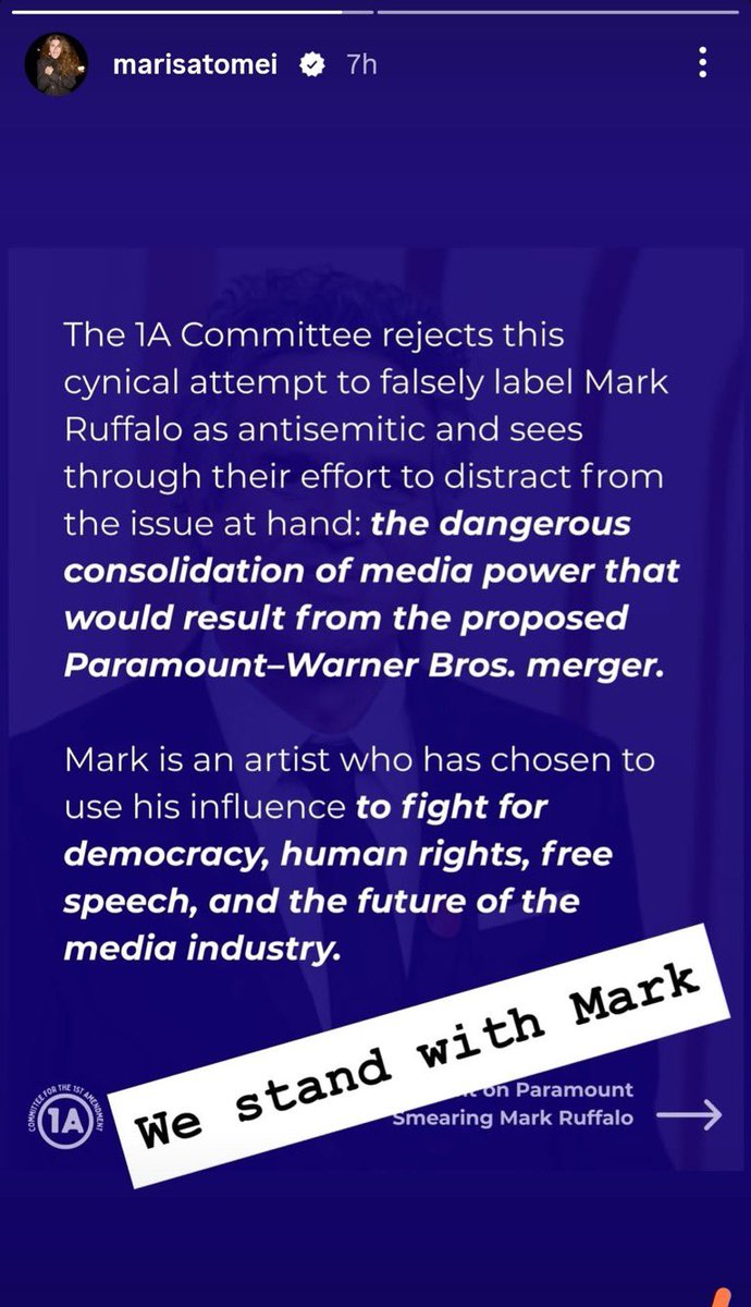 landpalestine's tweet photo. American actress Marisa Tomei shows support to Mark Ruffalo After being accused of anti-Semitism for supporting Palestine https://t.co/ZHYRRc54oW