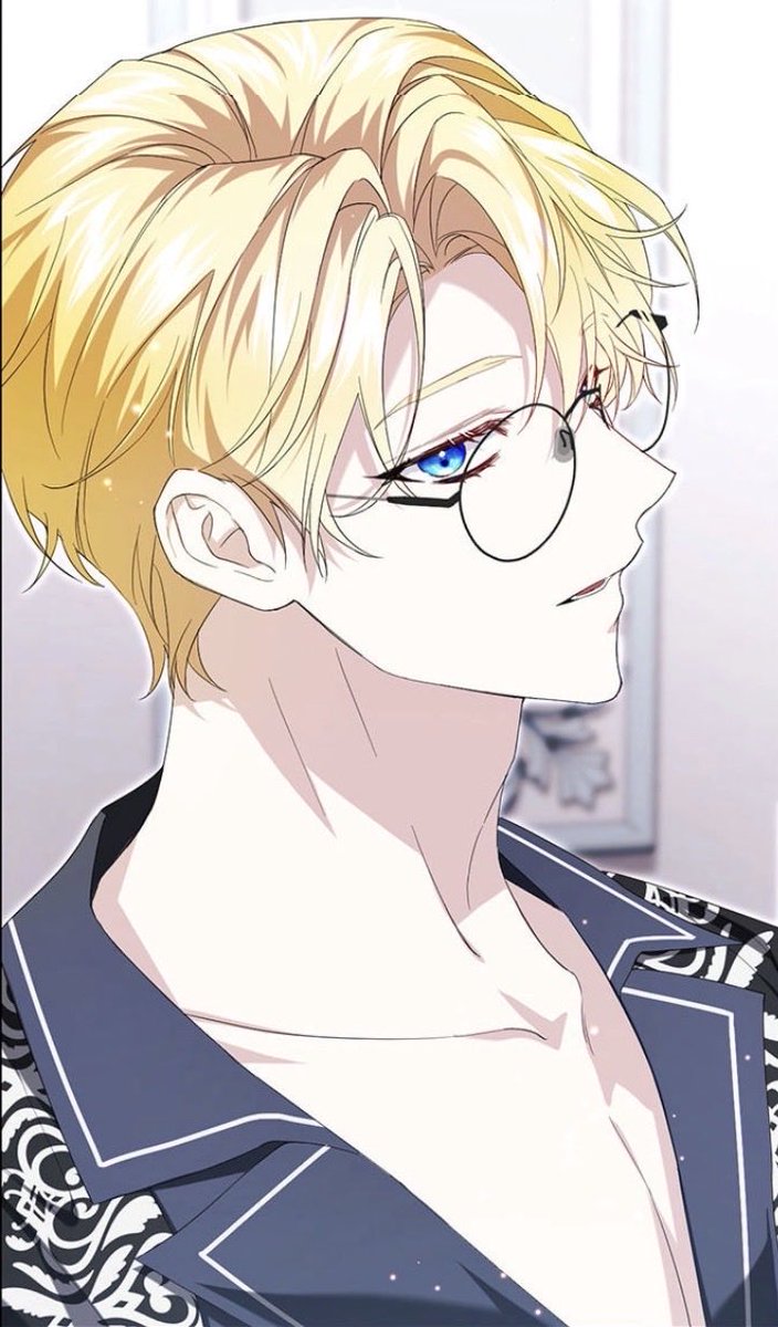 starlitdawn_'s tweet photo. HELLOOOOOO DIETRICH 🤤 suddenly i am very sold on him being the male lead (can you tell im very into men with glasses) https://t.co/DDVP1yDOgf