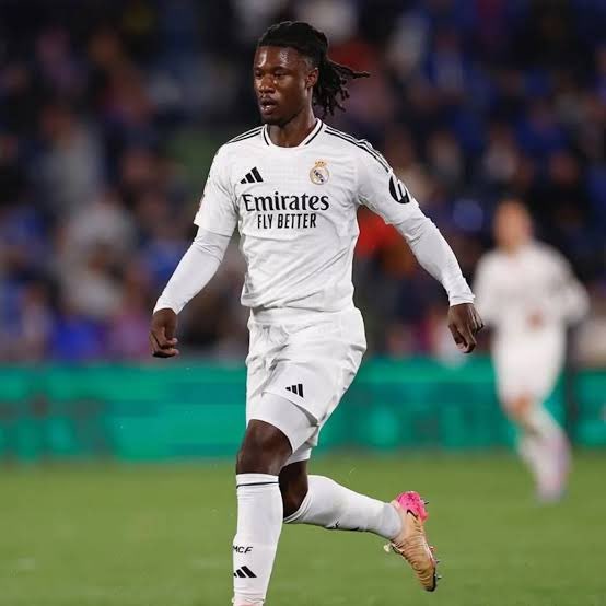 DarkSports01's tweet photo. Özel- 🔥Real Madrid orta sahaya takviye yapması halinde Galatasaray’ın Eduardo Camavinga için teklifini kabul edeceklerini Galatasaray Yönetimine iletti! https://t.co/eJCZab9sde