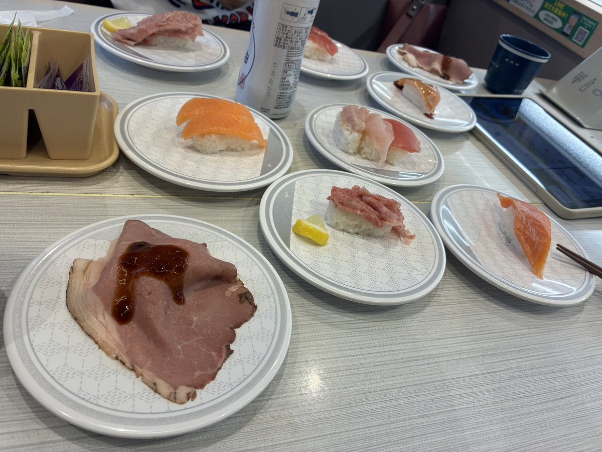 Reo5go27's tweet photo. はま寿司きた〜〜

緒方恵美さーーん！！ https://t.co/ekGEjuxzx5