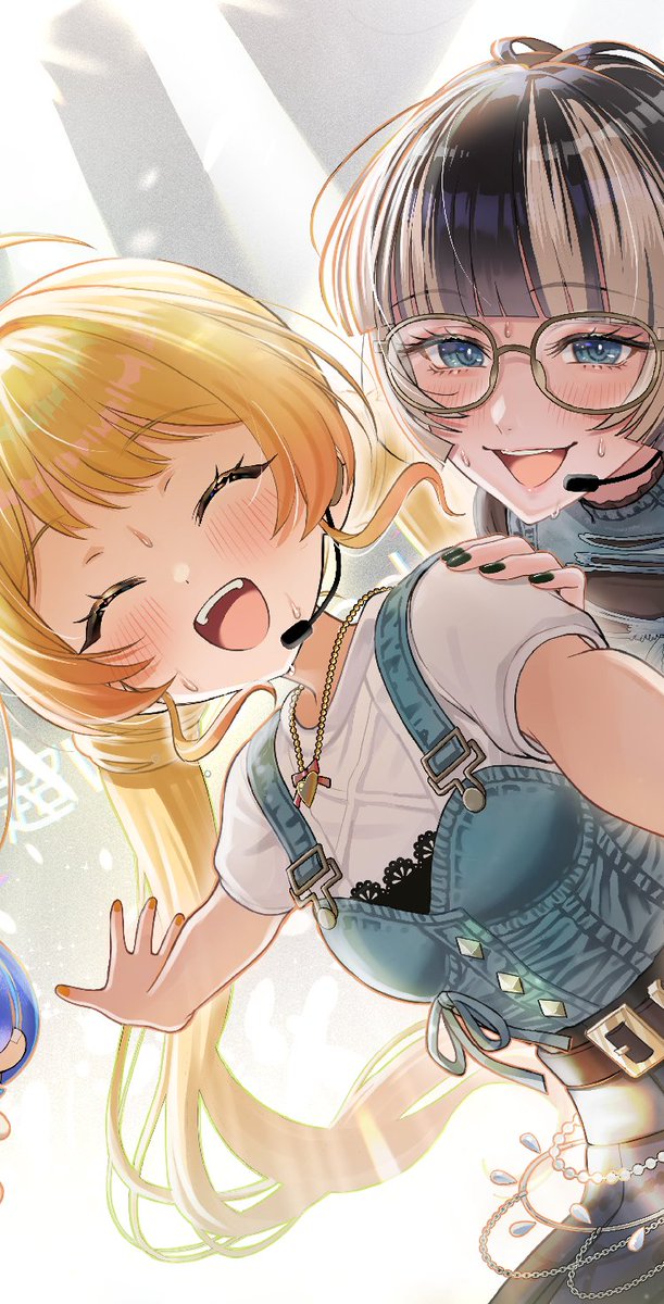 azusamarue0058's tweet photo. We are ReGLOS!! https://t.co/HoZDktBkIc