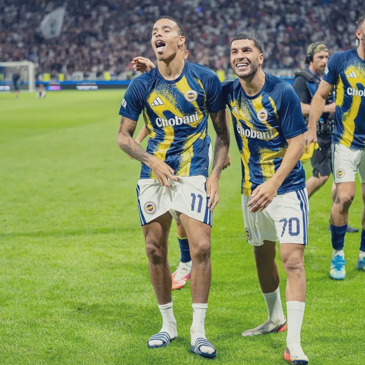 Salihelik163155's tweet photo. bunlar da var @ChampionsLeague
@UEFA https://t.co/b4swMooQu7