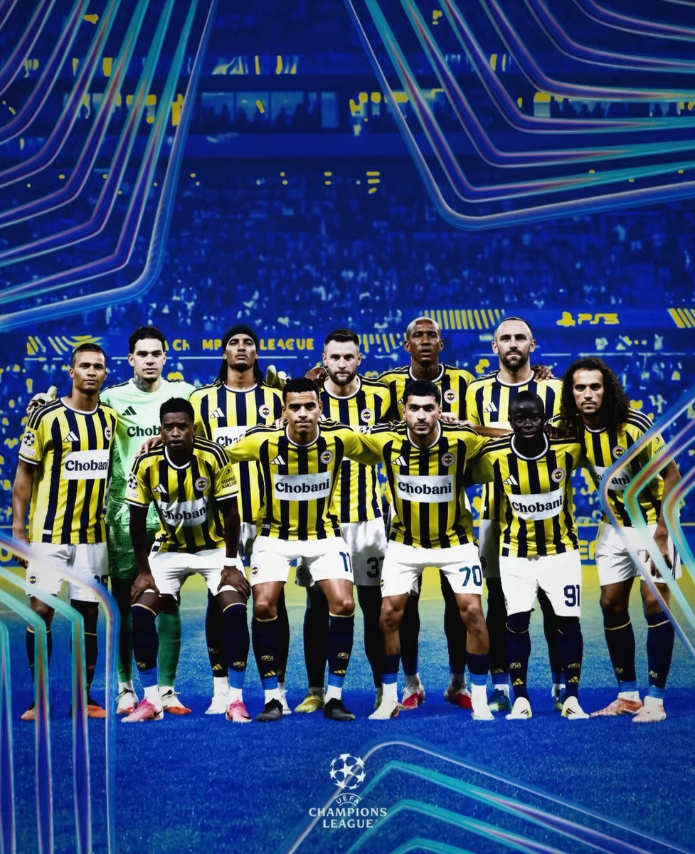 erdem_fb1907's tweet photo. Herkes tur öncesi takımın çok yaşlı olduğunu, genç Lyon karşısında tel tel döküleceğimizi söyledi. Futbolcuların bir çoğunun 30 yaş üzerinde olduğu sürekli vurgulandı. Ama takım çıktı taş gibi top oynadı. 119 km koşan Lyon'a karşı yaşlı denilen Fenerbahçe 115 km koştu. 35 yaşındaki Kante sahada ayak basmadık yer bırakmadı. 
Tüm bunların  gözden kaçırılan birşey daha var. Eski Fenerbahçe olsa 2-0 ı bulsa bile heyecandan sahada titrer abuk sabuk pas hataları yapar ve panikten maçı da verirdi. Ama o yaşlı denilen futbolcuların özgüveni, büyük maçlarda oynama alışkanlığı ve tecrübeleri sayesinde biz bugün Şampiyonlar Ligi'ndeyiz. 

#Fenerbahçe #UCL #şampiyonlarligi #FBvOL #OLFenerbahçe #OLvFB