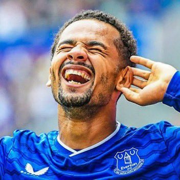 DANKOBO0's tweet photo. 🚨One News Manchester City are very interested in Iliman Ndiaye the Everton Winger as a replacement for Omar Marmoush.

 It’s said that Everton value Ndiaye at around £80m. 
@JacobsBen &amp; @alex_crook reports. https://t.co/SkSFHi78e7