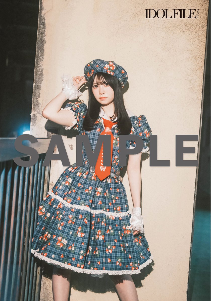T_EBISUBASHI's tweet photo. 【 予約受付情報 】
8月28日(金)
「 IDOL FILE Vol.42 」発売決定🎉

＜エビツタ特典ポストカード＞
①NMB48 坂下真心or板垣心和 2種からランダム1枚
②CLANCROWN 中井梅花 1種
※①②のどちらかを選択いただけます！
※特典手配の都合上、店舗での販売は8/31(月)からになります。ご了承ください。

店頭・TEL(06-6214-6262)
Yahoo!ショッピングにてご予約受付中！
https://t.co/7p2n4wNdeo
@sakashita_mako @koyorin_nmb48 @clan_umeka