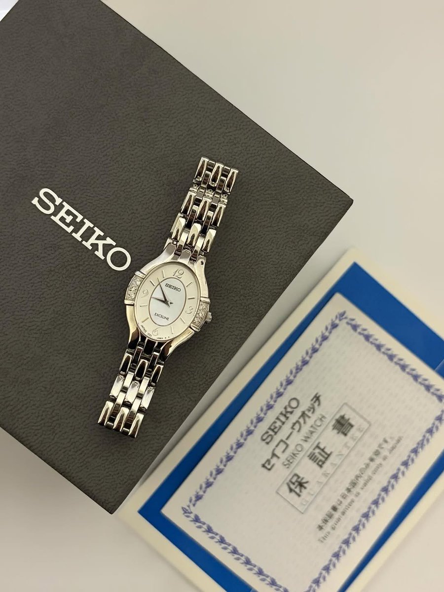 neinxia's tweet photo. Baru tau ternyata ada toko yang jual authentic second-hand vintage watches gini 😭⌚️ https://t.co/nmobs7TW9w