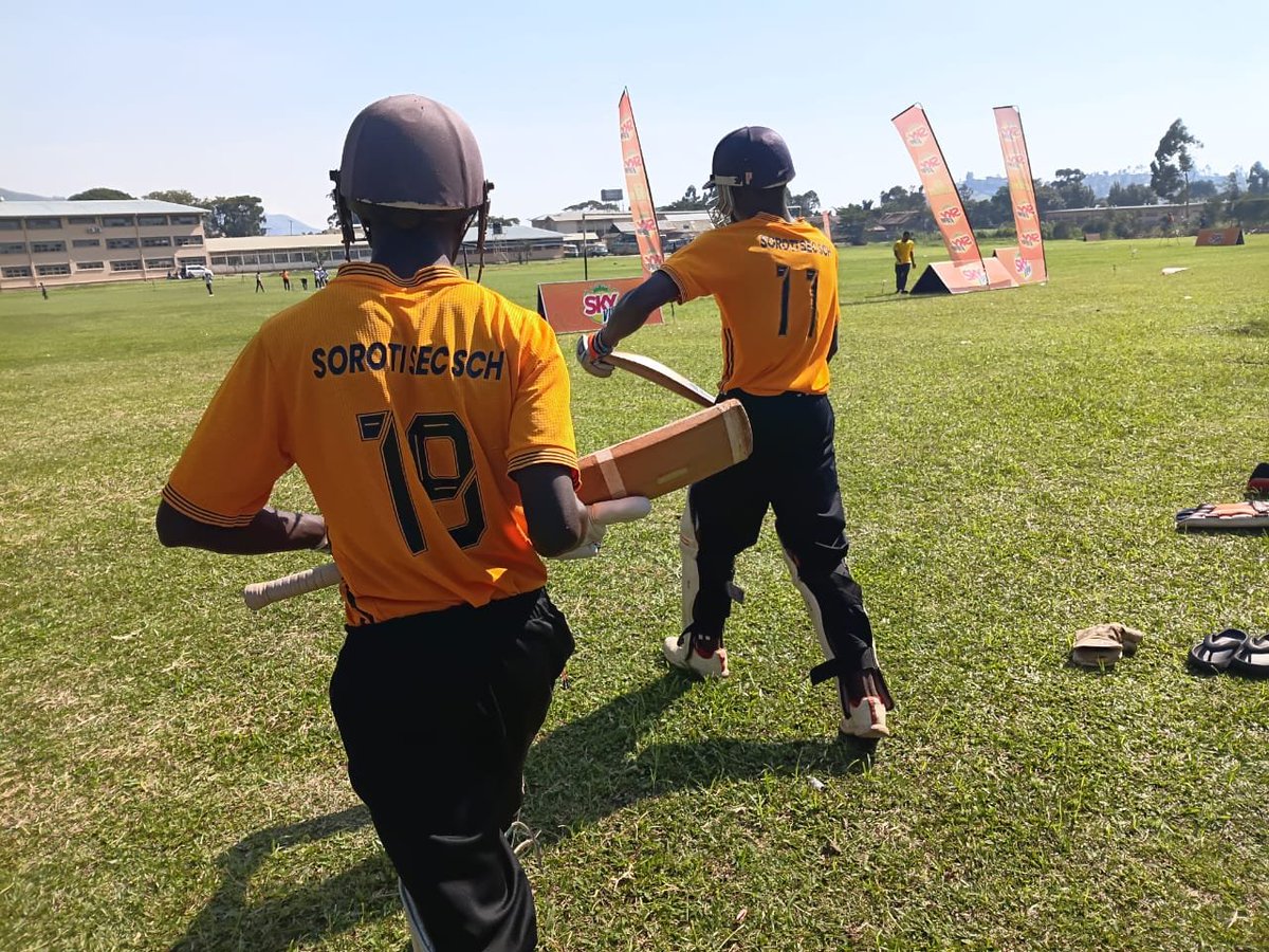 SorotiAcademy's tweet photo. GAME ON

CU-SKY VIEW BOYS’ SCHOOLS CRICKET WEEK 🇺🇬

SOROTI SS 🆚 SHREE UGANDA

🪙 TOSS: Soroti SS won the toss and opted to BAT FIRST 💪🏏

 Venue: Kicwamba 1

Open the live match and full scorecard:
https://t.co/PheMFwTcsH
https://t.co/E1TJ8PwPj5

Let’s back the boys all the way
COME ON SOROTI SS

#buildingdreams