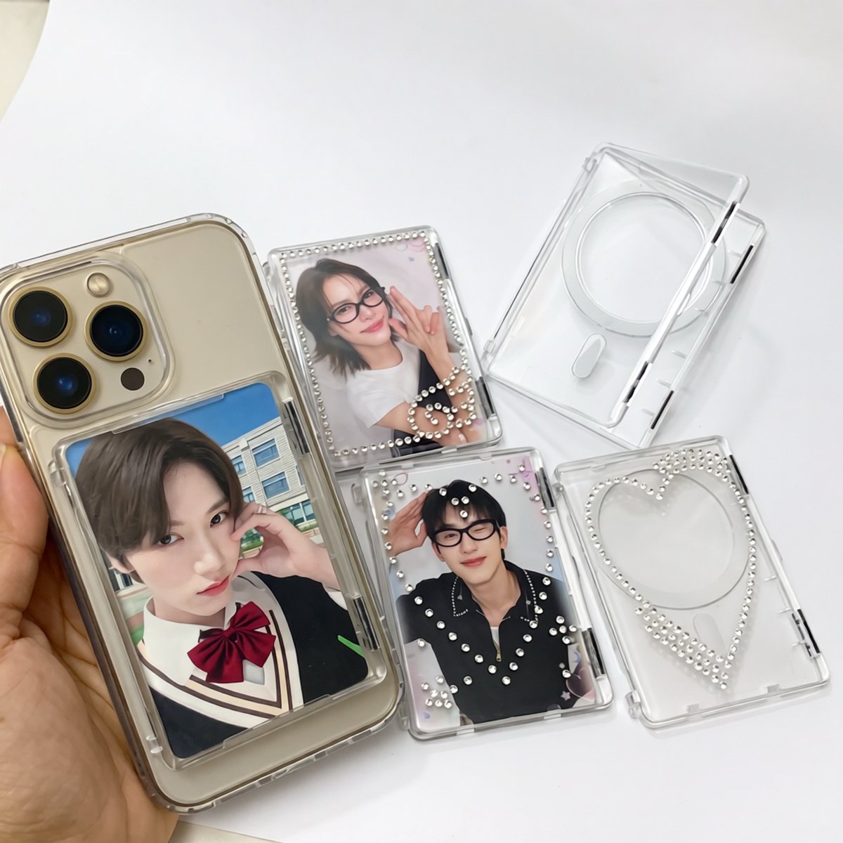 kmshirts's tweet photo. เฟรมการ์ด MagSafe ✨ สินค้าใหม่ล่าสุด ติดกับมือถือ MagSafe
* แบบใส , ติดเพชร
พร้อมส่งมีปลายทาง
⚡️ มีส่งด่วน ⚡️
🧡 พิกัด shopee: https://t.co/RFlwblp24w

#เฟรมการ์ด #เฟรมการ์ดMagSafe https://t.co/ilGvXXmqr9