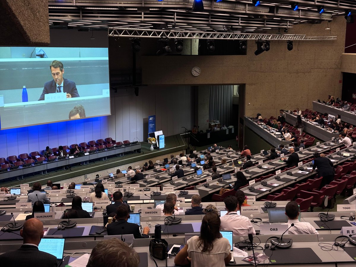 theGICHD's tweet photo. Side-event at @ATTSecretariat #CSP12: With @OAS_official &amp; @eu_eeas🇪🇺, we showcased practical tools to strengthen arms transfer controls, improve info-sharing &amp; prevent diversion. Better stockpile management reduces theft, accidents &amp; unplanned explosions—keeping civilians safer! https://t.co/vYwRl3bEss