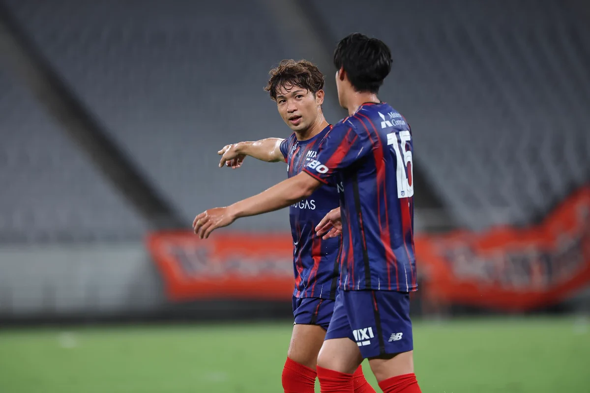 FC東京 2011 アウェイ レプリカ Lサイズ #3 森重真人 森重真人 on X: 