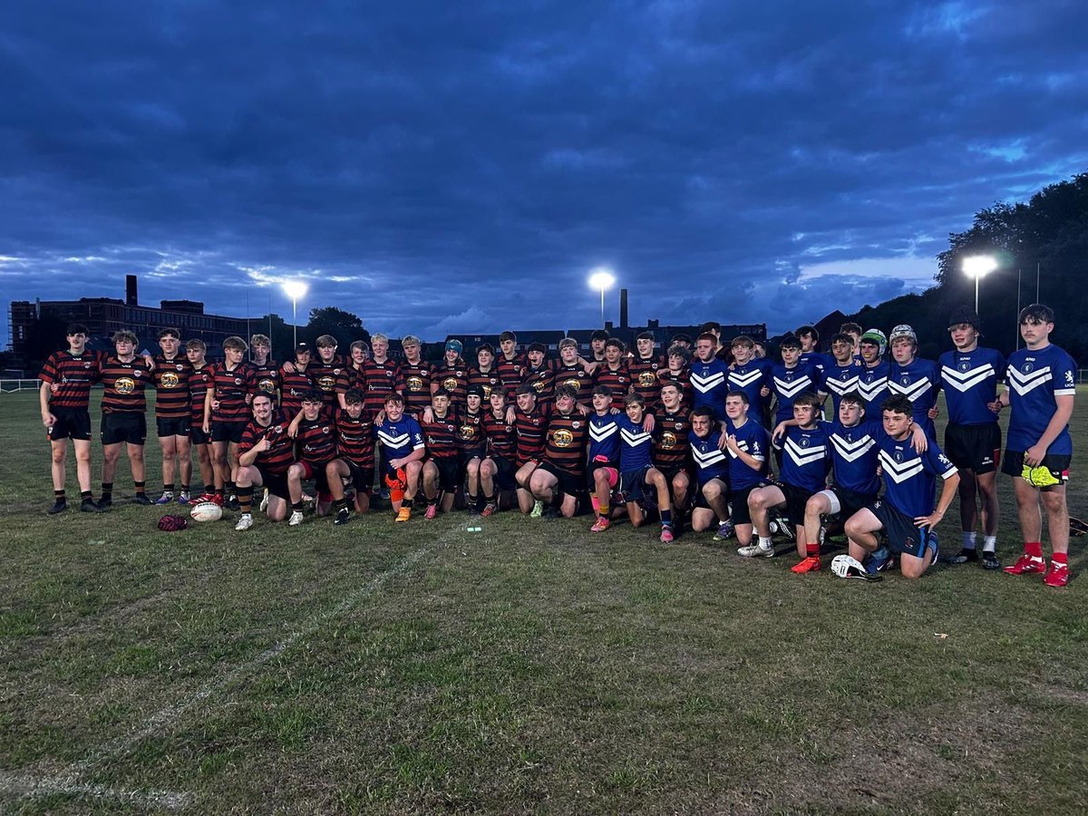 ORLFCFoundation's tweet photo. As well as our Under-18s our Under-15s/16s were also in action at Netpar against Swinton.

30 lads turned out for the fixture, and it was a dominant performance from our boys throughout. Credit to Swinton though — they never gave in and battled to the final whistle. https://t.co/6mFFgKdpuW