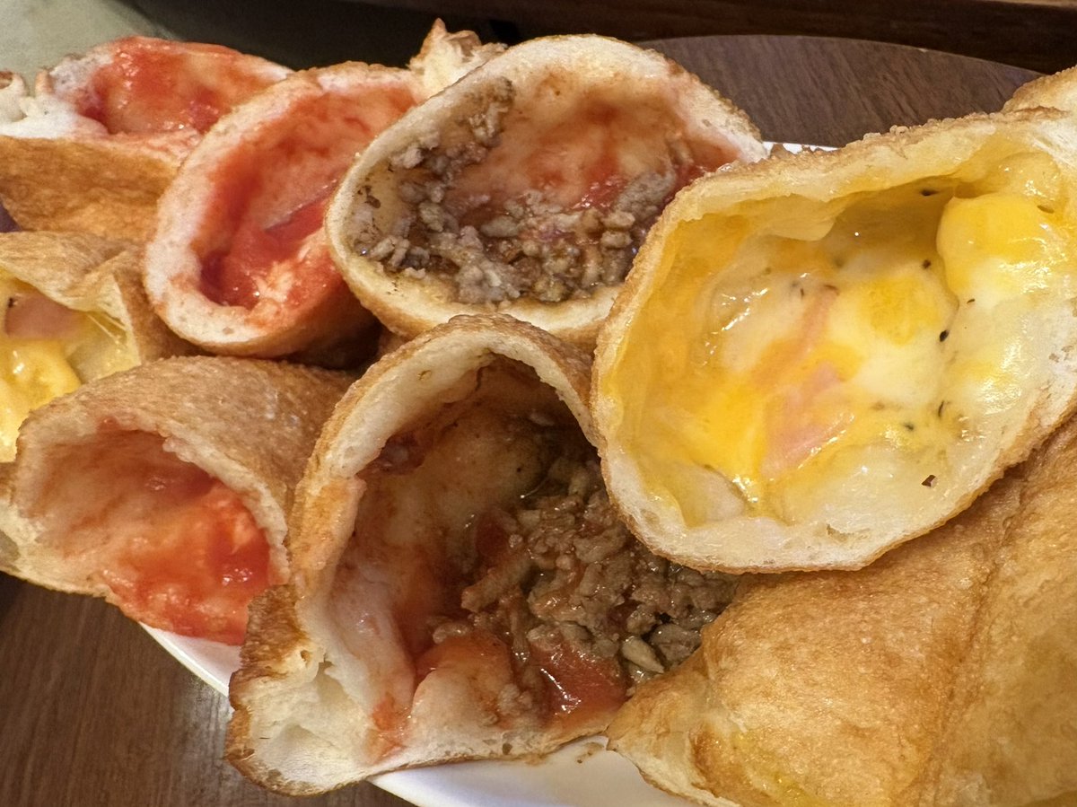 tabo0719's tweet photo. トライアスロン仲間とのご近所飲み🍷🍺🍶
プチ今日も遠征
耳は聞こえずらかったけれど😅
相変わらずのバカ旨いでしたよー
そして楽しかった

#トライアスロン
#ご近所飲み
#セモア https://t.co/7uokuk2orj