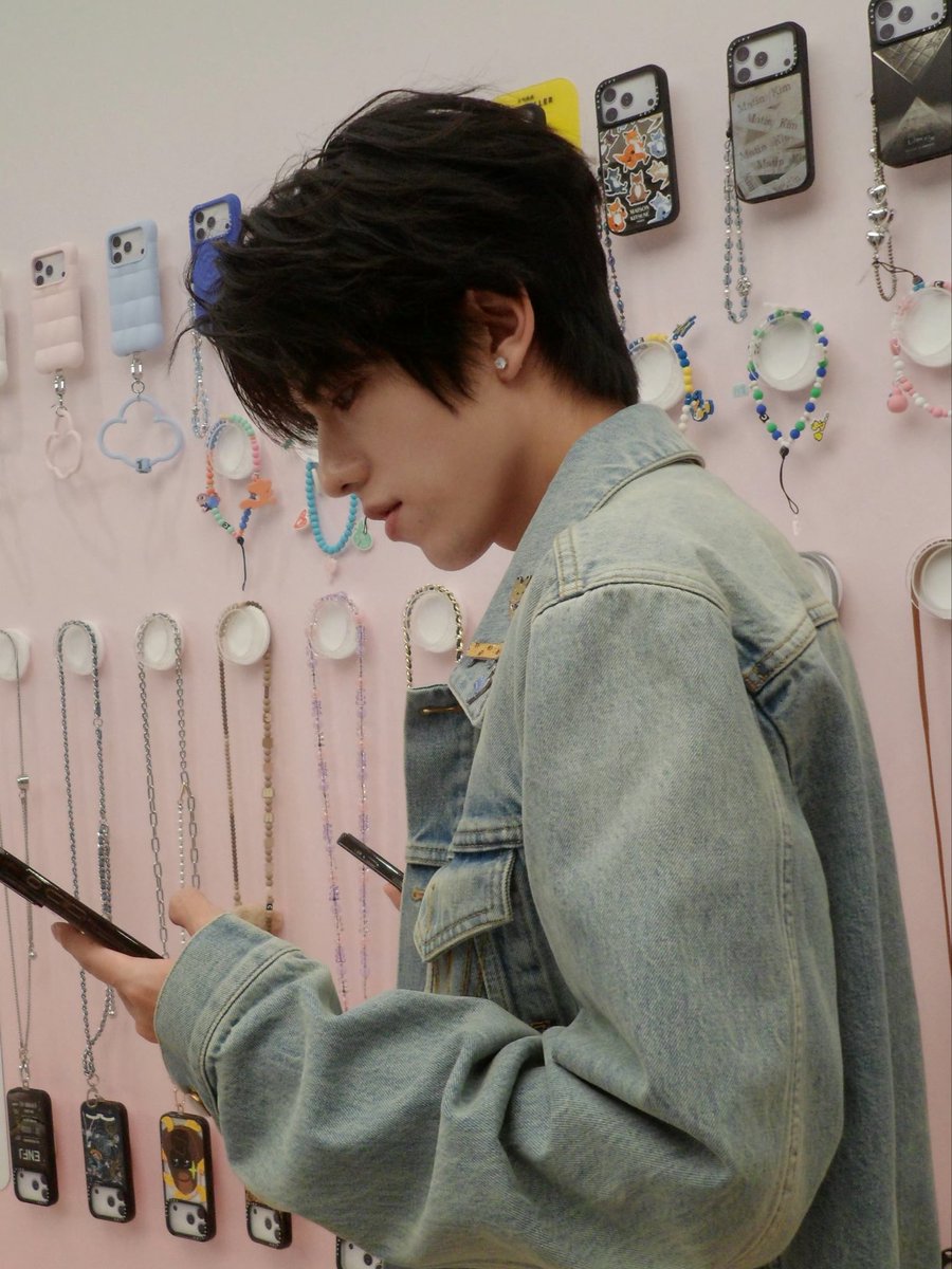 TianYuanHavenTH's tweet photo. 🗓️27.08.2026 |  : 森艺创 𝙒𝙚𝙞𝙗𝙤 𝙐𝙥𝙙𝙖𝙩𝙚

Beep beep beep 🤏🏻

🖇️ https://t.co/kH0uxSGxrD
 #淑元 #Shuyuan https://t.co/TRZ2HI3xw0