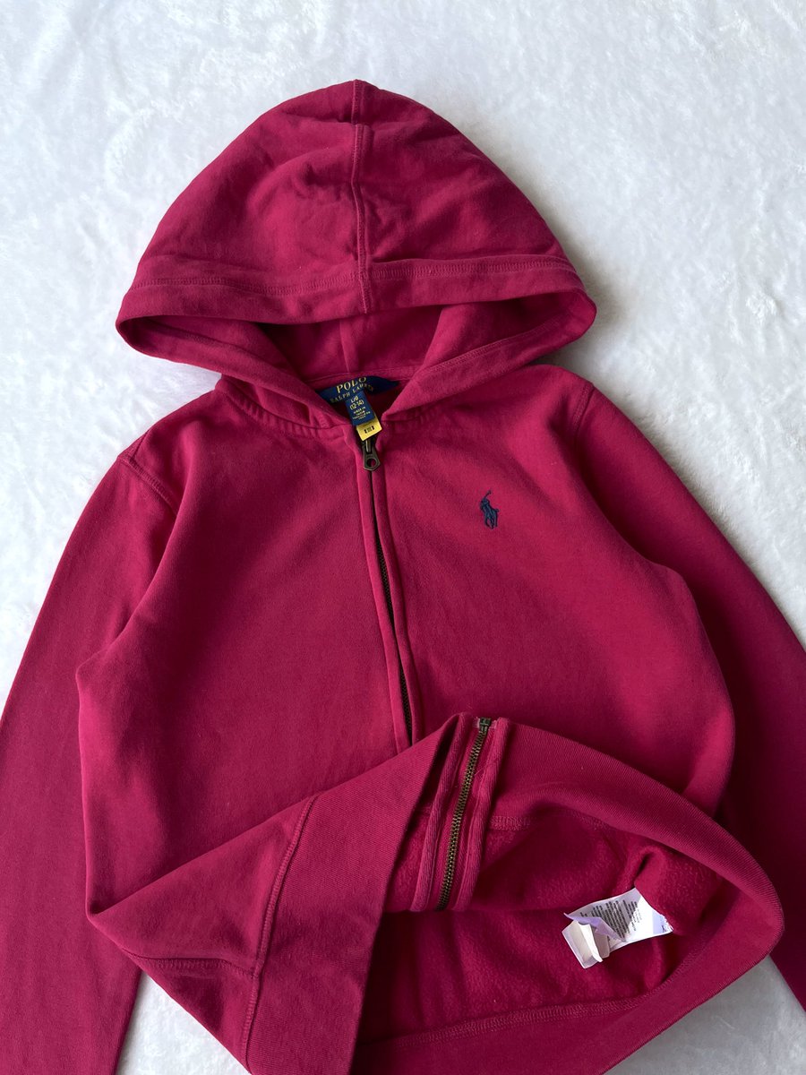 ladycardyy's tweet photo. POLO RALPH LAUREN
🍒 900.-

อก 36-38 ยาว 21
สี magenta ปักม้ากรม สวยม้ากก ขับผิว ผ้าใหม่มากก ป้ายสแกน❗️* รอยน้ำยาปรับปรับนุ่ม คลีนให้ก่อนส่งงับ https://t.co/aTNfQpXAcW