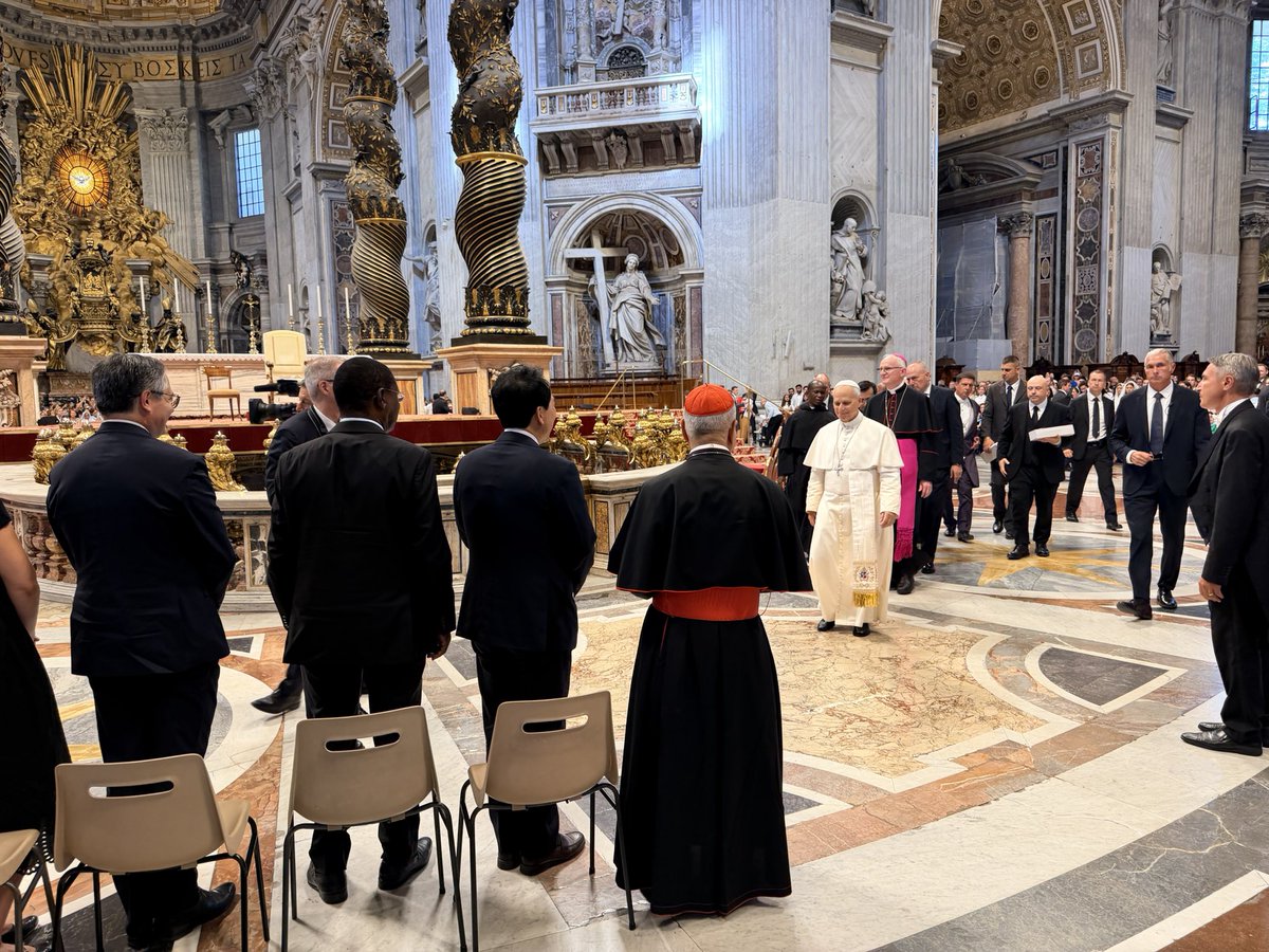 citizentvkenya's tweet photo. Speaker Wetang'ula attends the Papal Audience at the Vatican, led by His Holiness Pope Leo XIV in Rome, Italy https://t.co/3lFDqOHNdt