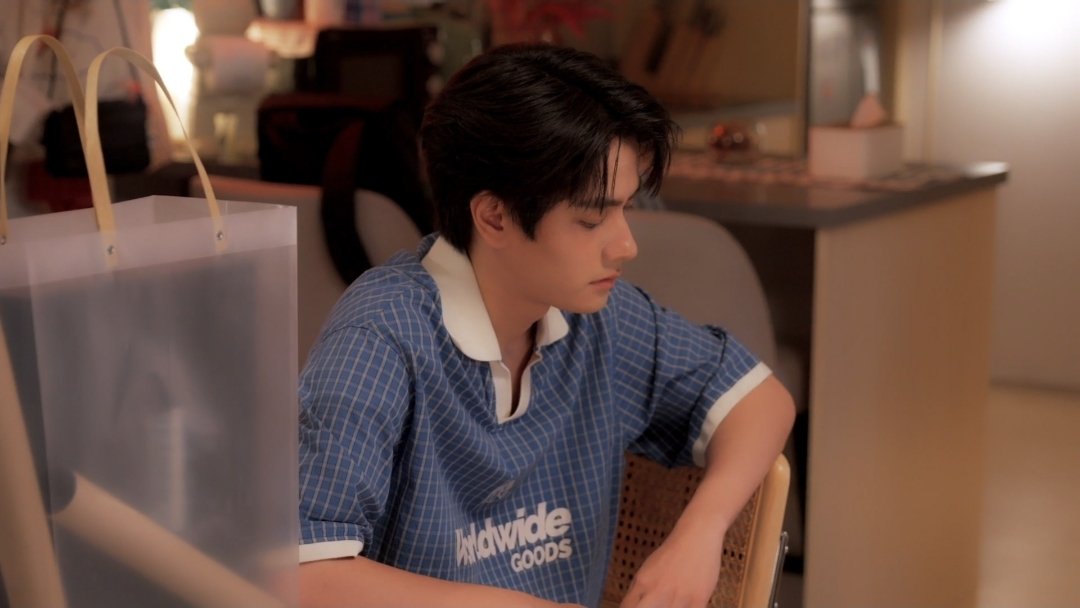 MrFanboySeries's tweet photo. รักสุดใจนายแฟนบอย The Documentary 📸

Before The Camera Rolls
💻 : https://t.co/gLx8ASsIP8

MR FANBOY DOCU
#เรื่องนอกบทMrFanboy https://t.co/tXmhoX4TH1