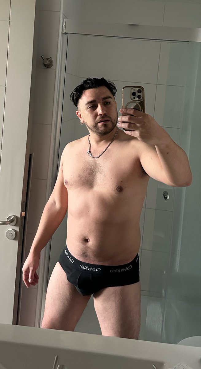 Troncosso's tweet photo. 30000 Oh 30000 ❤️ 

Hoy tocó usar los negros 🙌🏻 https://t.co/RgjzGAOcGQ