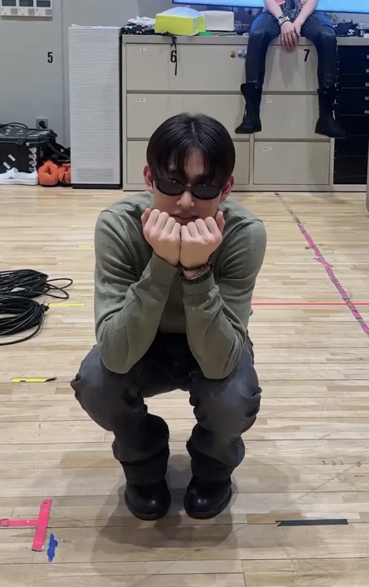 Ummm_113's tweet photo. 엇 엄초딩이다 https://t.co/KofbRi7h5r