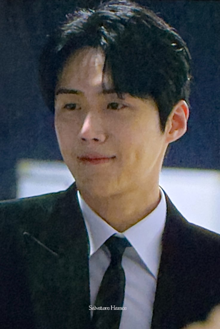 SalvatoreHarace's tweet photo. 260827 KWDA
수고햇어요👋

#김선호 #kimseonho https://t.co/6NDWeoNYSz