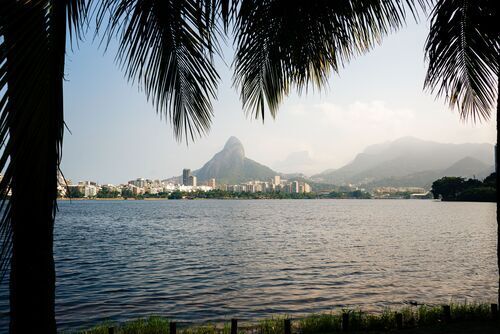 GeneraccionPE's tweet photo. ¿Cuál es la mejor época del año para disfrutar de unas vacaciones en el litoral de Río de Janeiro?  https://t.co/f3o0jOZnz1 https://t.co/4oUdFkA7gg