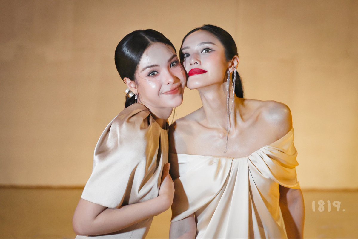 lmsyx025's tweet photo. 嗷～Sonya的口红💄是都被Lookmhee借走了吗😛😛

LMSY CONTENTASIA AWARDS
#ContentAsiaAwards2026xLMSY
#ContentAsiaAwards https://t.co/D4WteqgdqE