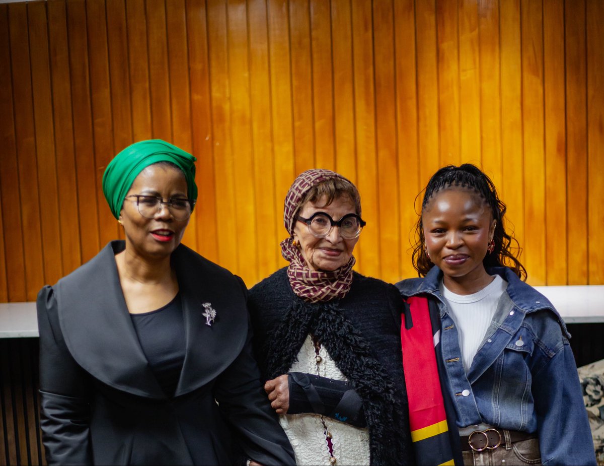 NalediChirwa's tweet photo. Pictured with VC Prof Lenka Bula and Mama Sophie De Bruyn at UNISA’s installation commemorating 70 Years of Courage, Action and Herstory with our heroine Mama De Bruyn delivering the keynote address. May we continuously fight against forgetting and against the erasure of women in the struggle. Leadership for women isn’t an easy feat. May we be reminded that our soft parts also nourish our collective struggle. 

We are deeply inspired by the resolve of Mama De Bruyn who was just 18 years old when she and MORE than 20K women took to the streets to ask for more than just freedom of movement, but a human face for Black women and Black people as a whole. 

The struggle continues ♥️🔒