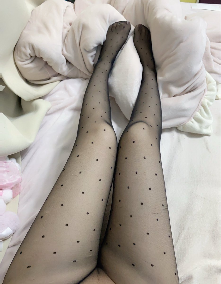 AristosGiorkas's tweet photo. 睡醒啦！继续来嗷 
 是谁说要来锐评我19岁的福啊？ 
 心情不好来X发泄了，无🚪来就给来者不拒秒发！！！ https://t.co/ScLvmlu03T