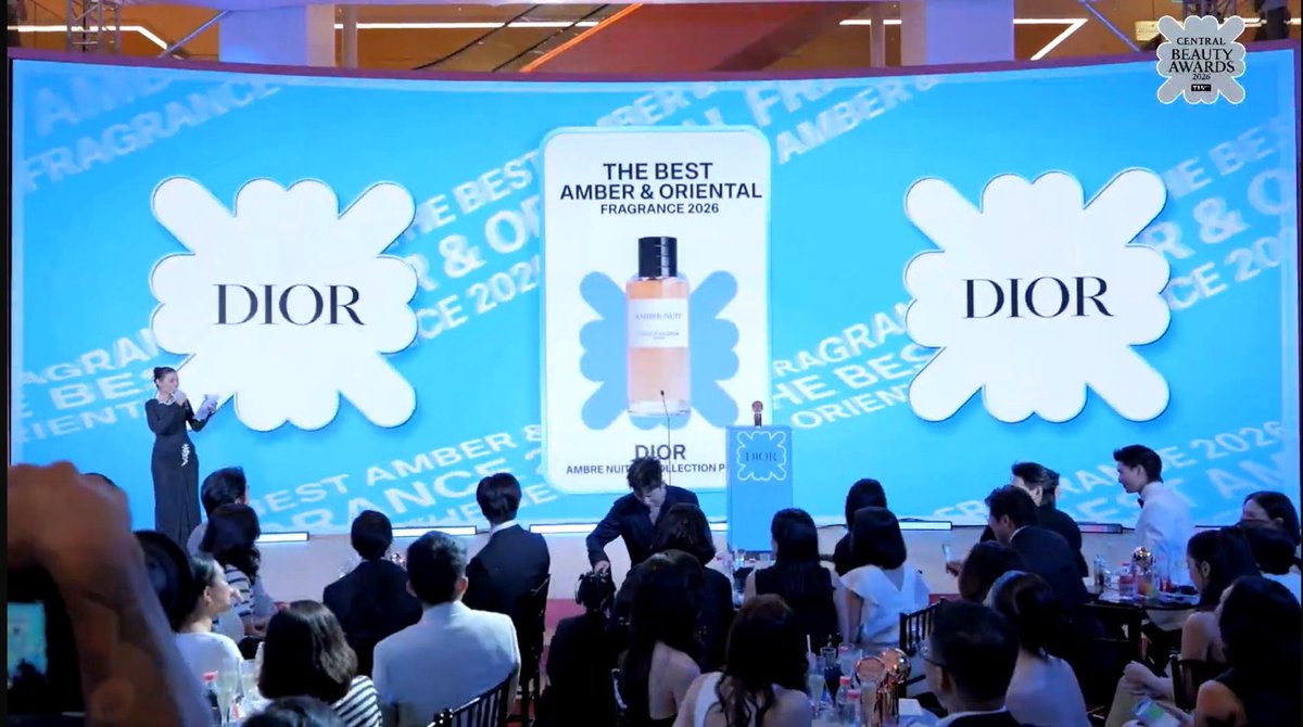GDALinglingFans's tweet photo. อีก 1 รางวัลที่เราร่วมโหวต ให้กับ brand ambassador ของเรา กับ Dior กับรางวัล The Best Amber&amp;Oriental Fragrance 2026

กับ Dior Ambre Nuit

#LinglingKwong @linglingsirilak 
#DiorLaCollectionPrivée 
#Dior https://t.co/QQZJMPNoMQ