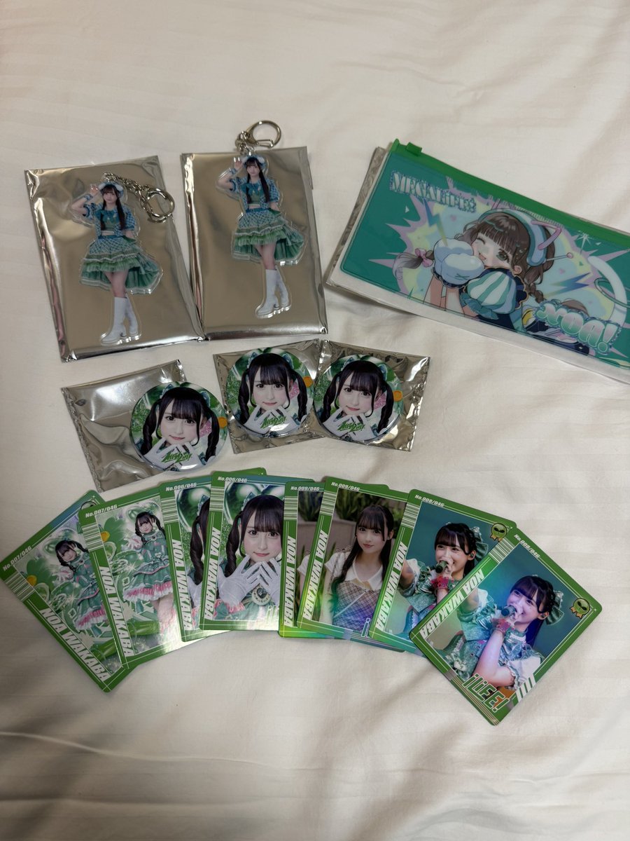j_61np's tweet photo. MEGALiFE!グッズ iLiFE!くじ
《譲》 🤍💚🩵🧡
《求》買取or💜同種交換

9/12の特典会後にお手渡しできる方いらっしゃいませんか？？？
質問等リプ又はDMお待ちしています☻♪
#iLife譲 #iLife求  #iLife交換 https://t.co/rzAGMPODJj