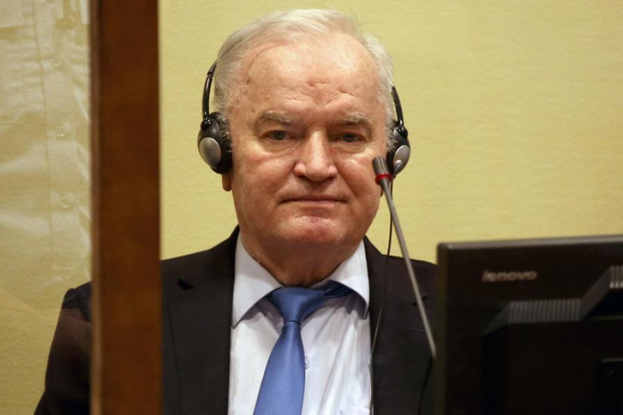 iamberoo93's tweet photo. "Bosna Kasabı"
Ratko Mladić ölmüş, cehennemin en dip katına gitmesini diliyorum. https://t.co/Qa8QKlK9Du