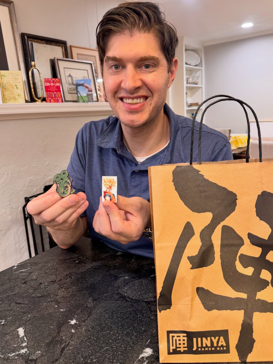 MyWeeklyGrind's tweet photo. We went to @jinyaramenbar a family dinner last night and ordered the Creamy Tonkatsu Ramen special. It’s now my favorite ramen bowl at Jinya. We also got two awesome Dragon Ball Z enamel pins! You can get a DBZ pin by ordering the same ramen by August 31st. #ramen #dbz https://t.co/heiBEFpx6R