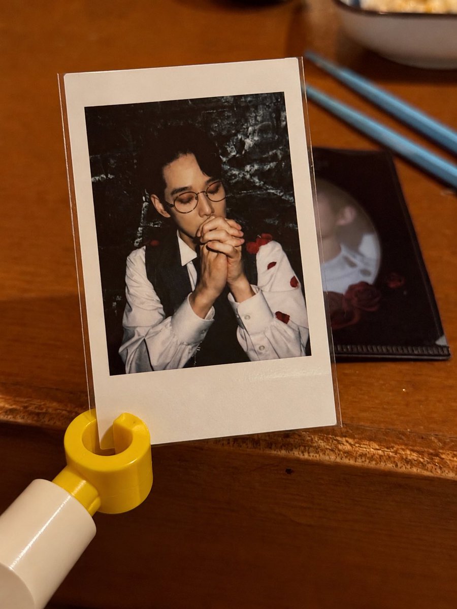 doglazy_'s tweet photo. 기도하는 썽반 나으것 ㅠㅠ💕 https://t.co/9c4JO1tfNv