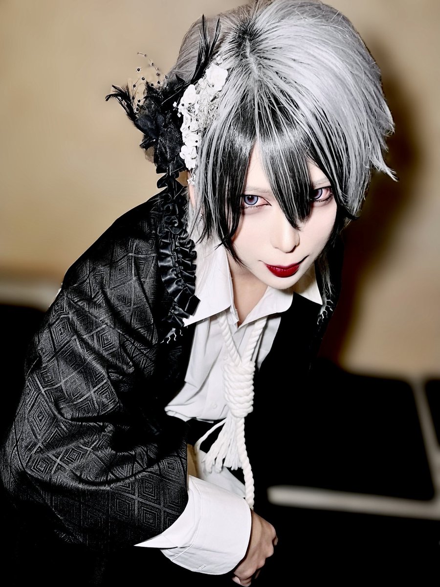 mukade_sakuya's tweet photo. 生きる理由にして https://t.co/HRK3jeMkg5