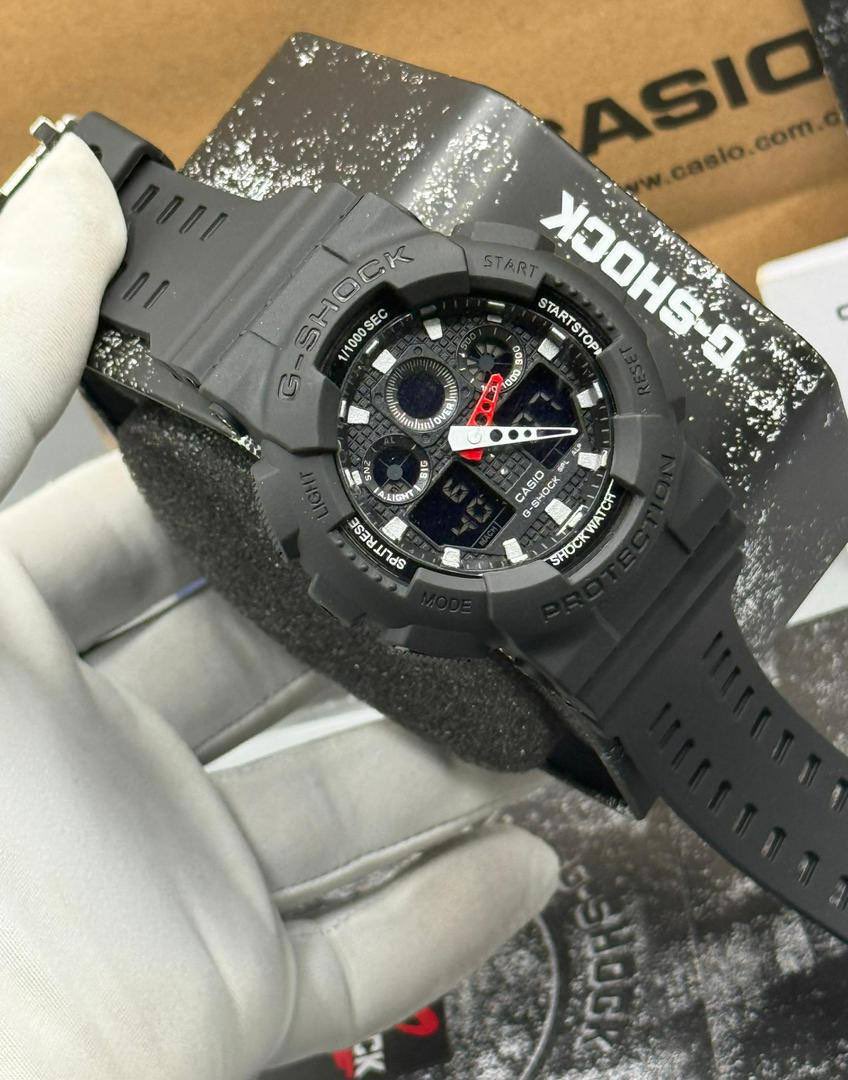Gblingz__'s tweet photo. ALL CASIO G-SHOCK. 
NOW AVAILABLE.‼️

SIZES: ONE FIT. 
PRICE: N30,000. 
COMES WITH BOX AND BAG. https://t.co/kkhFe2DSHa