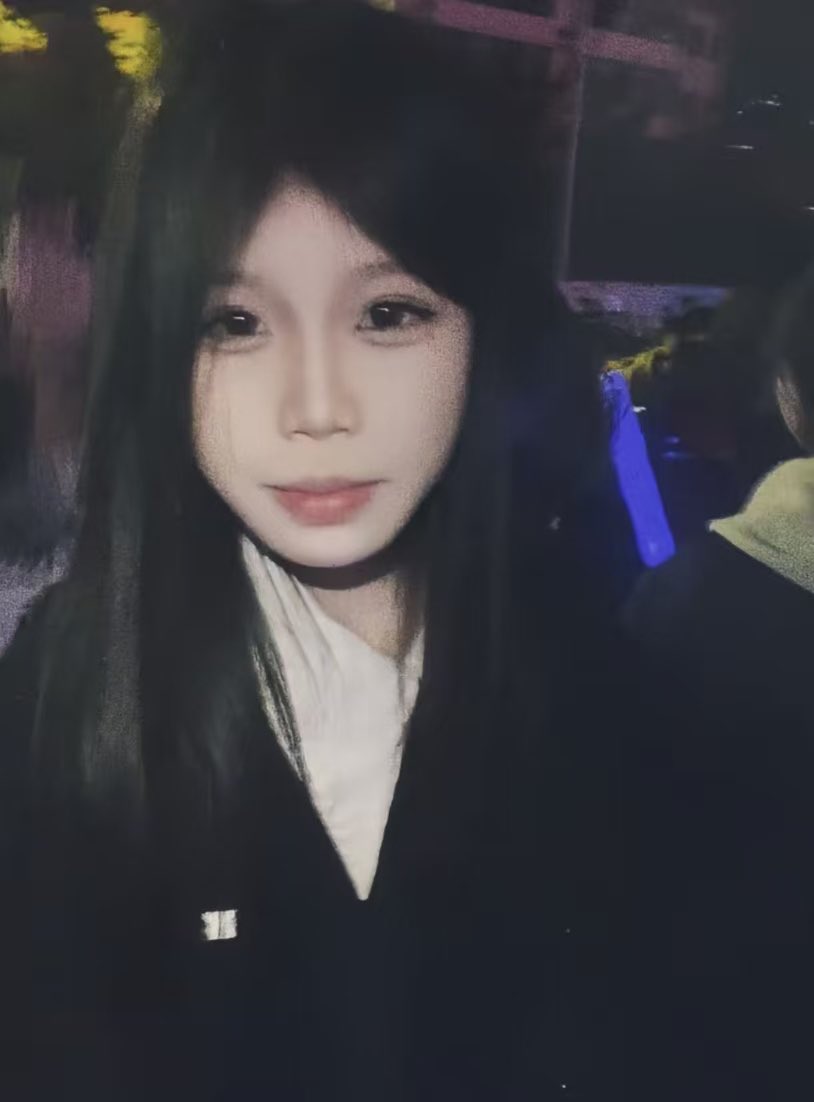 RotzDerek's tweet photo. 05女、找男（不开玩笑）在线蹲一位周末能约的男搭子，可以接受见面 感觉好的话可以长期！不打扰彼此生活！点赞优先 https://t.co/zr7pEFplYI