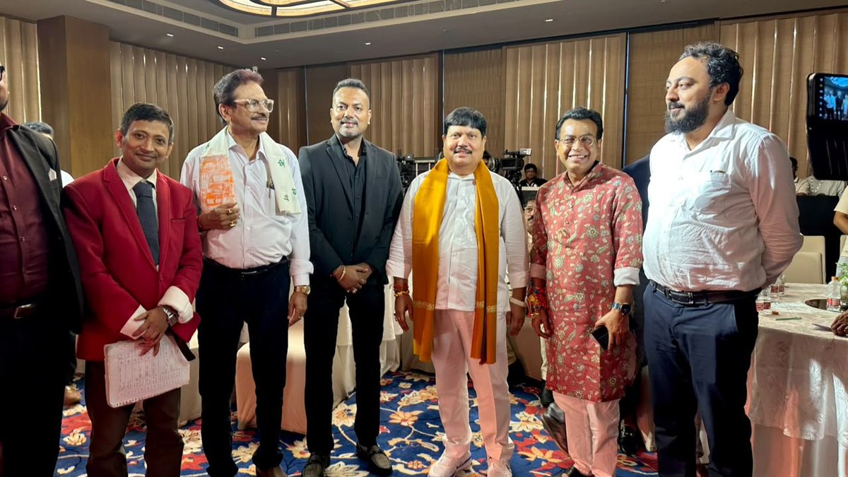 ArjunsinghWB's tweet photo. Today, Hon’ble Chief Minister Shri @SuvenduWB Ji addressed TV9 Bangla’s mega conclave ‘100 Days of Change’. In his address, he highlighted the various important initiatives and achievements of the state government during the first 100 days after assuming office following the election, as well as the government’s plans to take West Bengal further forward in the days ahead.

Thereafter, I participated in a discussion session held as part of the programme, where we discussed various people-centric initiatives of the state government, along with the plans, programmes and future initiatives of the #Transport and #Labour Departments.
@cmowbgov @LabourBengal 
@Tv9_Bangla