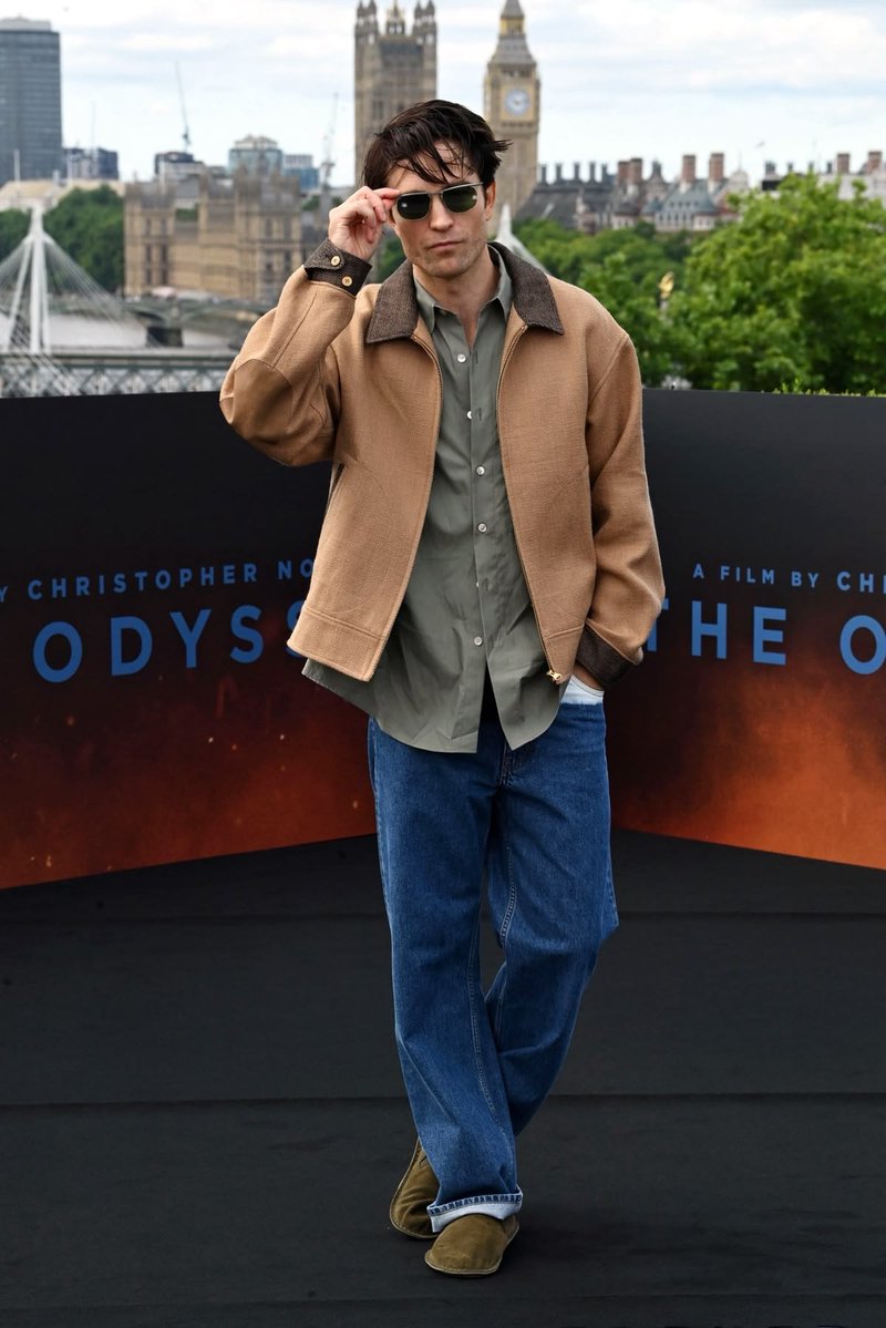 cinevow's tweet photo. Robert Pattinson at The Odyssey premiere in London, 2026 https://t.co/6CPqL8GLJy