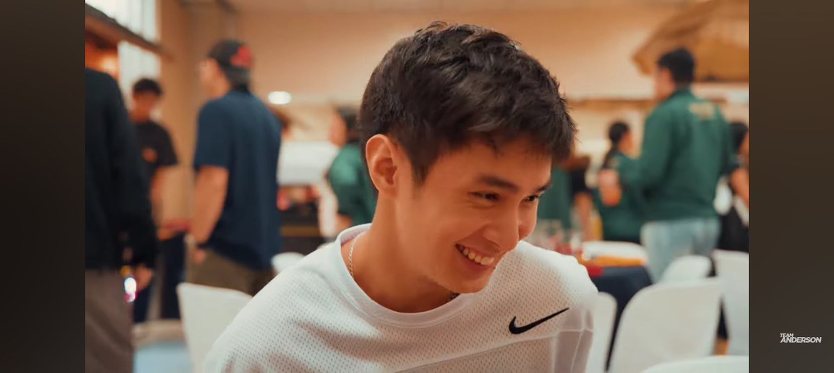 HQueen1234's tweet photo. Our Captain of the ship no other than the one and only JM Ibarra so pogiiiiiiii 😍😍😍

He is injured, but still showed up, played, and SLAYED🔥⛹️💛 https://t.co/p7kCJRi0nl