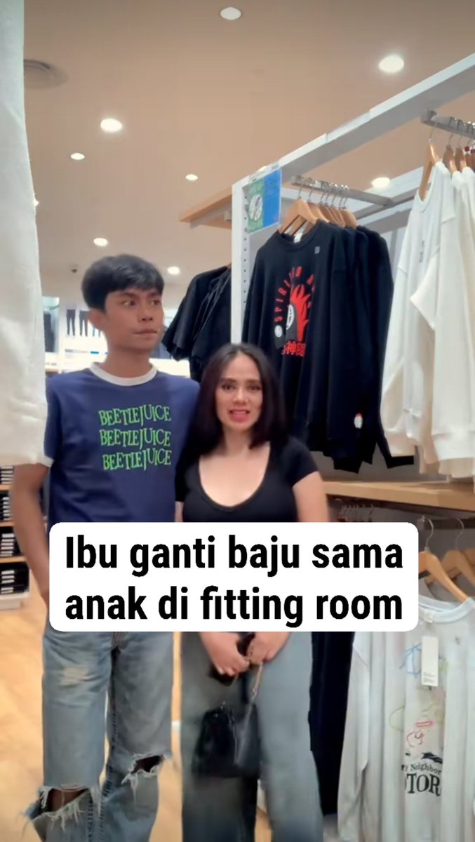 _eka_tuying's tweet photo. Ibu ganti baju sama anak di fitting room

https://t.co/7epkMvNHN4

https://t.co/cBmDq5FRzf https://t.co/ky2kjbdGzi