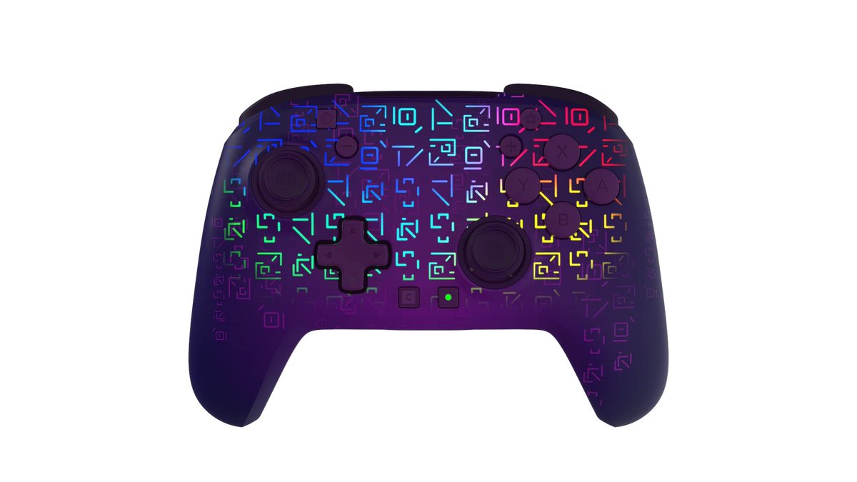 NotPaloIntel's tweet photo. Turtle Beach ha presentado un nuevo control de Fortnite "Kevin el Cubo" para Nintendo Switch 2. 

- Iluminación RGB con 4 modos.
- Hasta 40 horas de batería.
- Incluye el gesto Capoeira de Fortnite.
- Precio: $69.99.

Ya se puede reservar: https://t.co/FqTsOC3qsE https://t.co/i2TuUQA0lZ