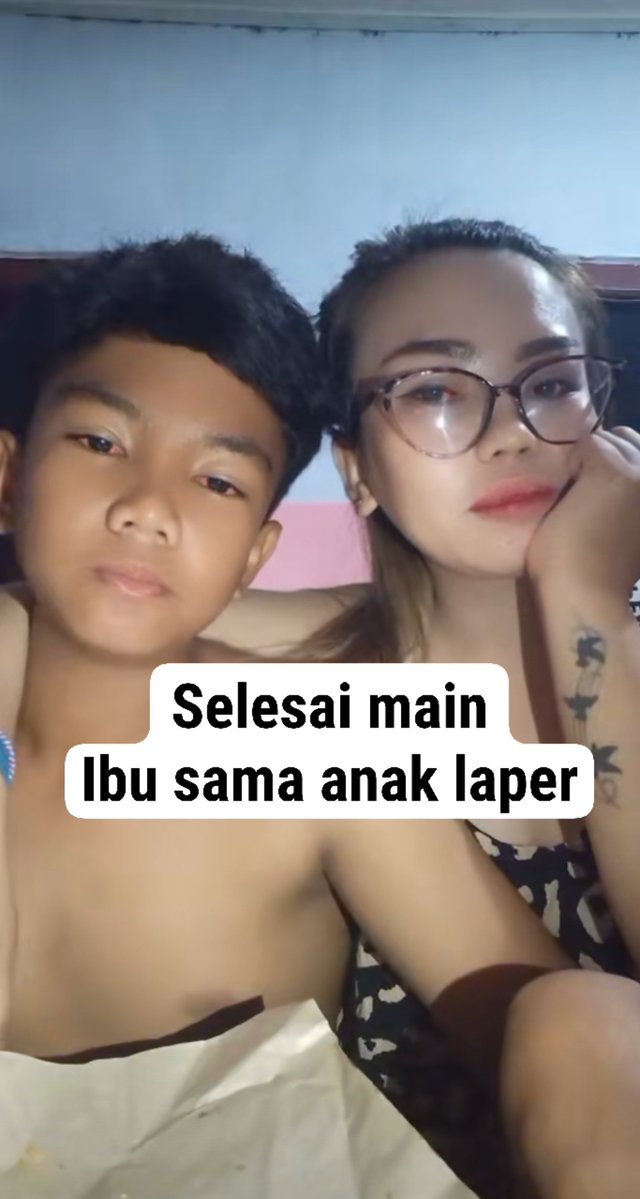 Putri58416601's tweet photo. Selesai main ibu sama anak laper

https://t.co/iqwzBMW8ls

https://t.co/n5e1r0WdGV https://t.co/hTu7kzLO7L